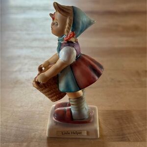 Vintage 1960's Germany Hummel "Little Helper" #73 Porcelain Figurine